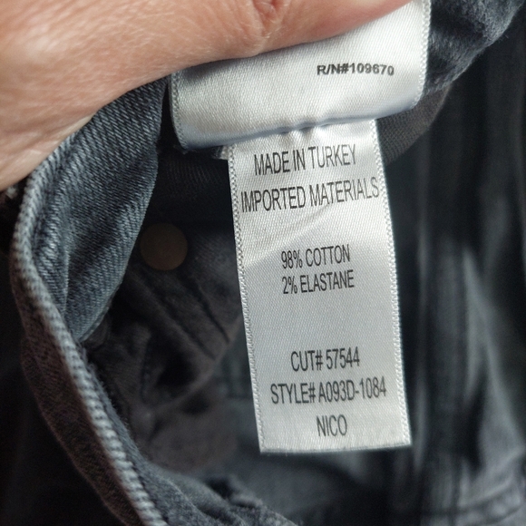 Agolde Nico Cassette  Distressed Black Button Fly Jeans Size 29 - Picture 9 of 13